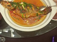 -忆江南·临江鱼馆