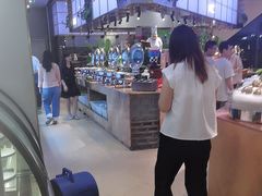 -鹿客臻鲜海鲜自助餐厅(永旺店)