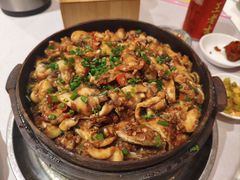 -客家大院·非遗赣南客家菜(郁孤台店)