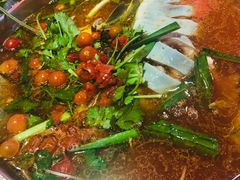 -老凯俚酸汤鱼(鸿通城店)