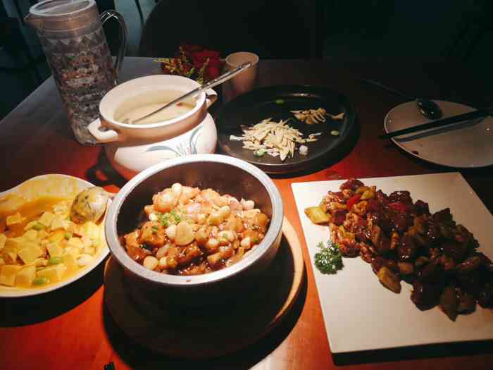 南巷餐厅(盛世店)-"周三上午下雨,下午雨过天晴,晚上带着爸妈.