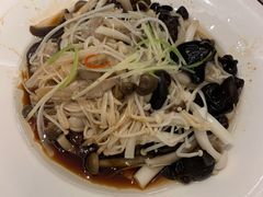 -吴记酱骨炖菜馆(西大直街店)