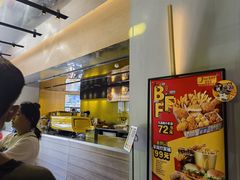 -麦当劳(新王府井店)