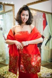 很中式吧，但还是鱼尾的，新鲜吧-喜喜婚纱HAPPINESS STUDIO奢定馆(海淀体验馆)