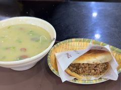 -穆得·老周家牛肉烧饼(普利街店)