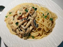 -春树下·树屋花房西餐厅(罍街AS1980店)