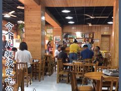 大堂-龙大头庖汤店