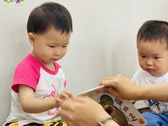 -BOOK+绘本馆