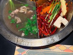 -廖掌柜·重庆鲜货火锅(上海首店)
