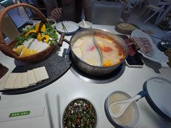 -濠七糟粕醋•海南酸汤火锅(中关村店)