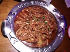 鸡爪煲-胖哥俩肉蟹煲(万国店)