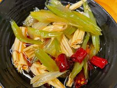 芹菜腐竹-炒豆合作社(东四总店)