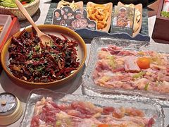 -芸山季·云南山珍菌火锅(人民广场来福士店)