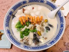 极品鱼头皇-山外山菜馆(玉泉路店)