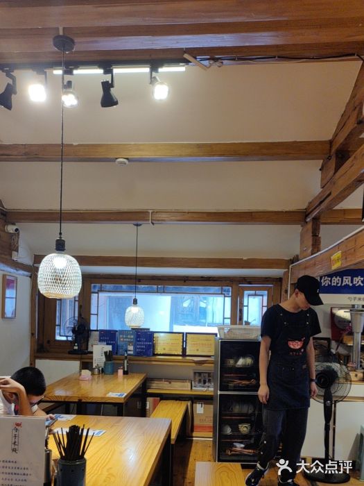 勺子米线·云南传统小吃市集(四方街店)图片