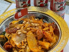 -阿上阿上麻辣香锅&麻辣烫(朝阳蓝色港湾店)