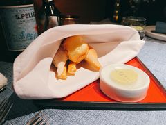 -弦月窗LUNETTE BY AMANDA(复兴路店)