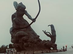 -巴陵广场