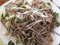 -溢心园香河肉饼总店