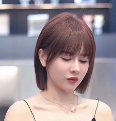 -BULB STUDIO 巴柏明星发型工作室