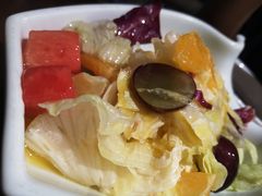 -东口码头·烧鸽子·鱼头泡饼·地方菜(金鹰悦城店)