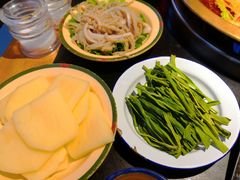 -王婆乔鲜鱼自助火锅(蜀汉路店)