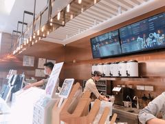 -奈雪的茶(东原悦荟店)