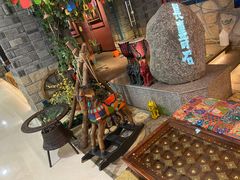 -老牌坊云南鱼豆花火锅(哈西万达店)