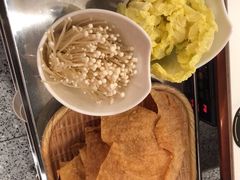 -犇鼎牛潮汕牛肉火锅(新辰里学清路店)