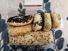 蟹壳黄-王家沙点心店(南京西路总店)