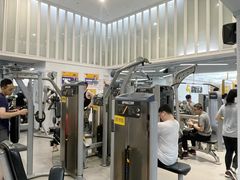 -超鹿运动(五四路恒力城店)