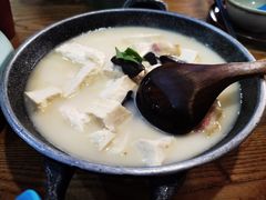 -吃饭皇帝大土家民族菜(正大广场店)