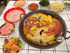 -财二舅火锅招待所