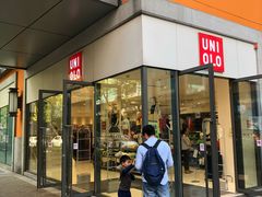 -优衣库(上海金桥国际商业广场店)