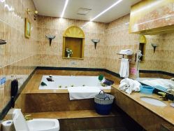 -杰爱月子护理中心