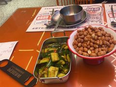 -神府路壹号·海鲜烧烤·砂锅粥·锅物(三坊七巷店)