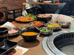 -香猪坊韩国烤肉专属门店(魏公村店)
