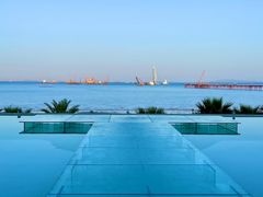 -巨鹏飞梦幻海岸