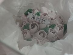 韩国花束蛋糕-云朵上的鱼(莘庄店)