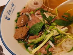 -美奈小馆·越南料理(中航城君尚购物中心店)