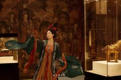 点击看大图 -美云庭古装·格格服汉服·京城旅拍(北京店)