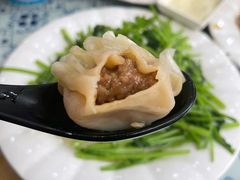 牛肉烧麦-回香楼大连新派清真菜