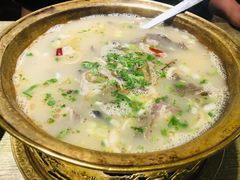 -巴依兄弟西域美食(机场店)