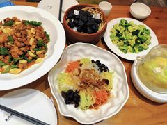 -蘇河湾·新鲁菜·泰山宴(宝龙店)