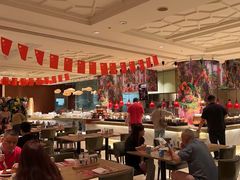 -咖啡苑自助餐厅·中国大饭店
