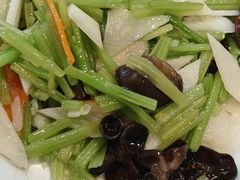 -小锅饭豆腐馆(重工北街普罗旺斯店)