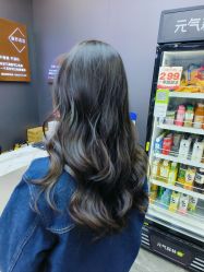-藤野造型烫染·漂发