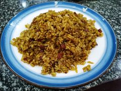 牛肉炒饭-香轩缘面馆