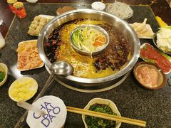 -邓莽子老火锅(中兴路总店)