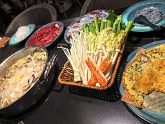 -老城鲜·小海鲜贝贝煲火锅(壹方城店)